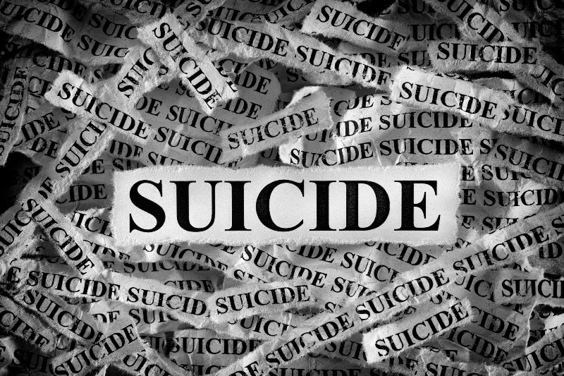 suicide pakistan