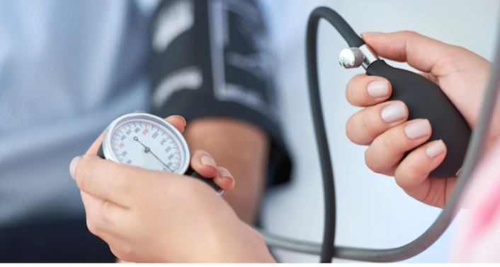 एकदम से बढ जाए Blood Pressure तो तुरंत करें ये काम ! फौरन कंट्रोल में आएगा हाई बीपी. 1 image 49