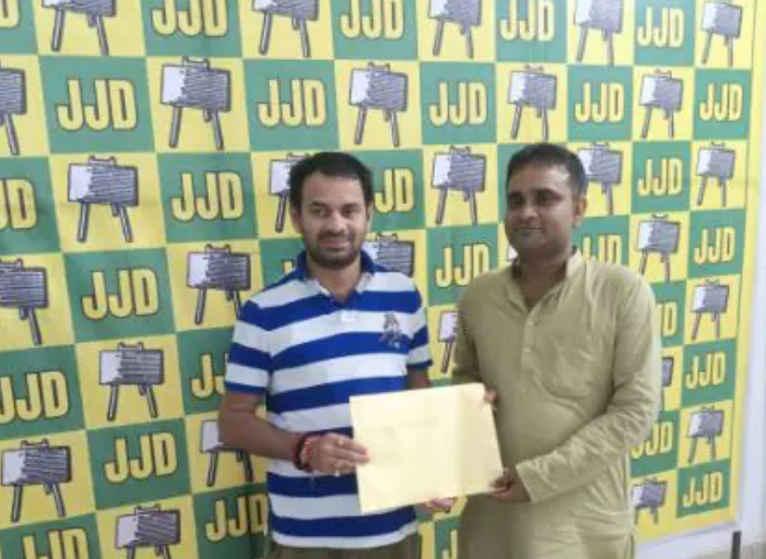 राघोपुर में गजब का संग्राम ! क्या तेजस्वी यादव 3 यादव और एक राजपूत उम्मीदवार के चक्रव्यूह में फंसे ? 2 image 8