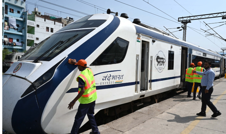यूपी और दिल्ली सहित देश को 4 नई वंदे भारत ट्रेनों का ऐलान, ट्रेन रूट और टाइमटेबल भी जानिए… 4 image 7