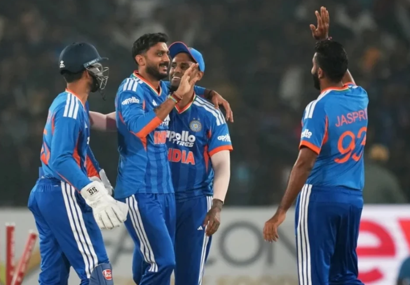 टी 20 वर्ल्ड कप के लिए टीम की घोषणा ! शुभमन गिल का पत्ता साफ तो सूर्या कैसे टीम में, दो विकेटकीपर मगर कौन ओपनर? 7 image 82