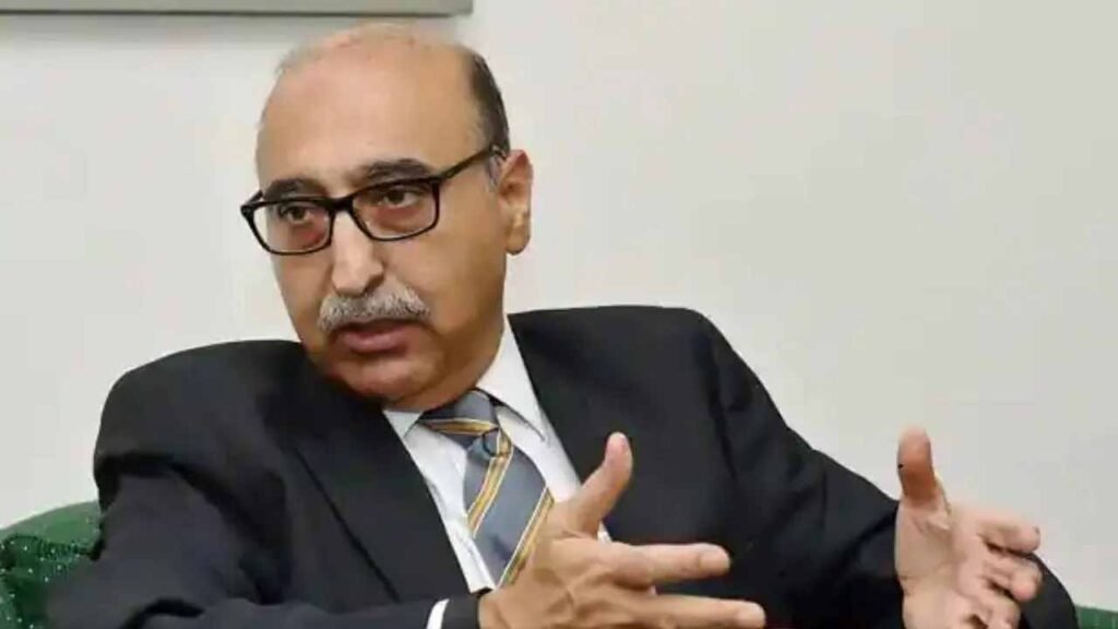 कर्ज में डूबा मुल्क और दिल्ली-मुंबई पर हमले का ख्वाब: अब्दुल बासित के बयान पर दुनिया ने उड़ाया मजाक! 1 2245444